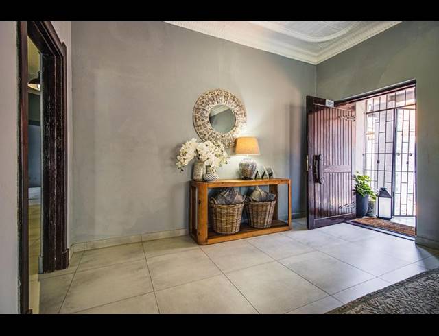 4 BEDROOM HOUSE FOR SALE IN KENSINGTON